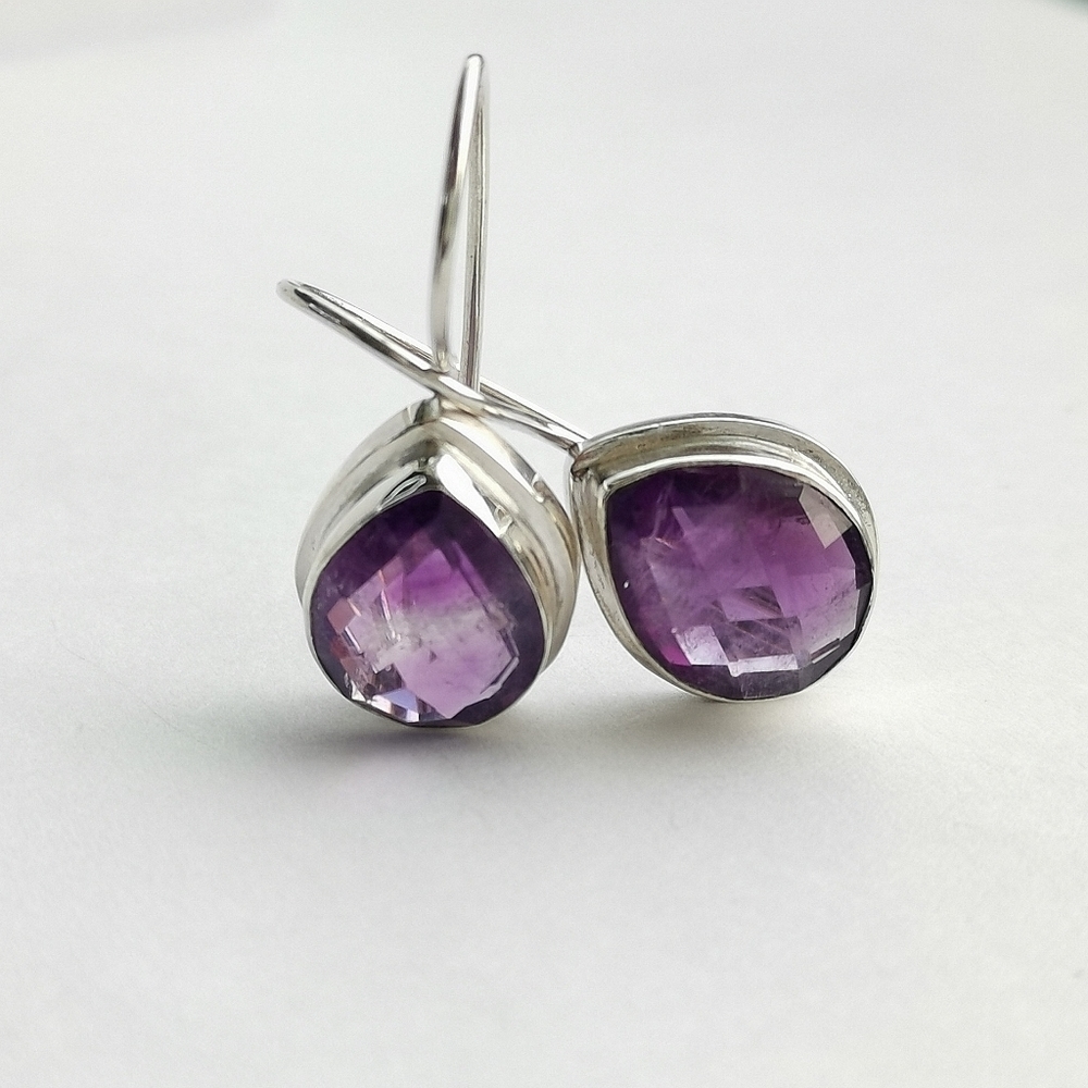 Sterling silver Amethyst drop earrings 🆕